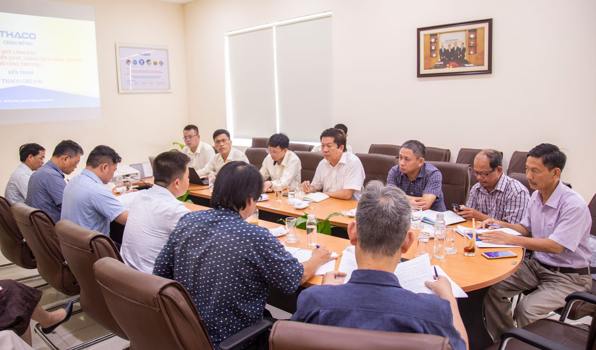 Viện Nghiên cứu Chiến lược Chính sách Công Thương thăm và làm việc với THACO Industries