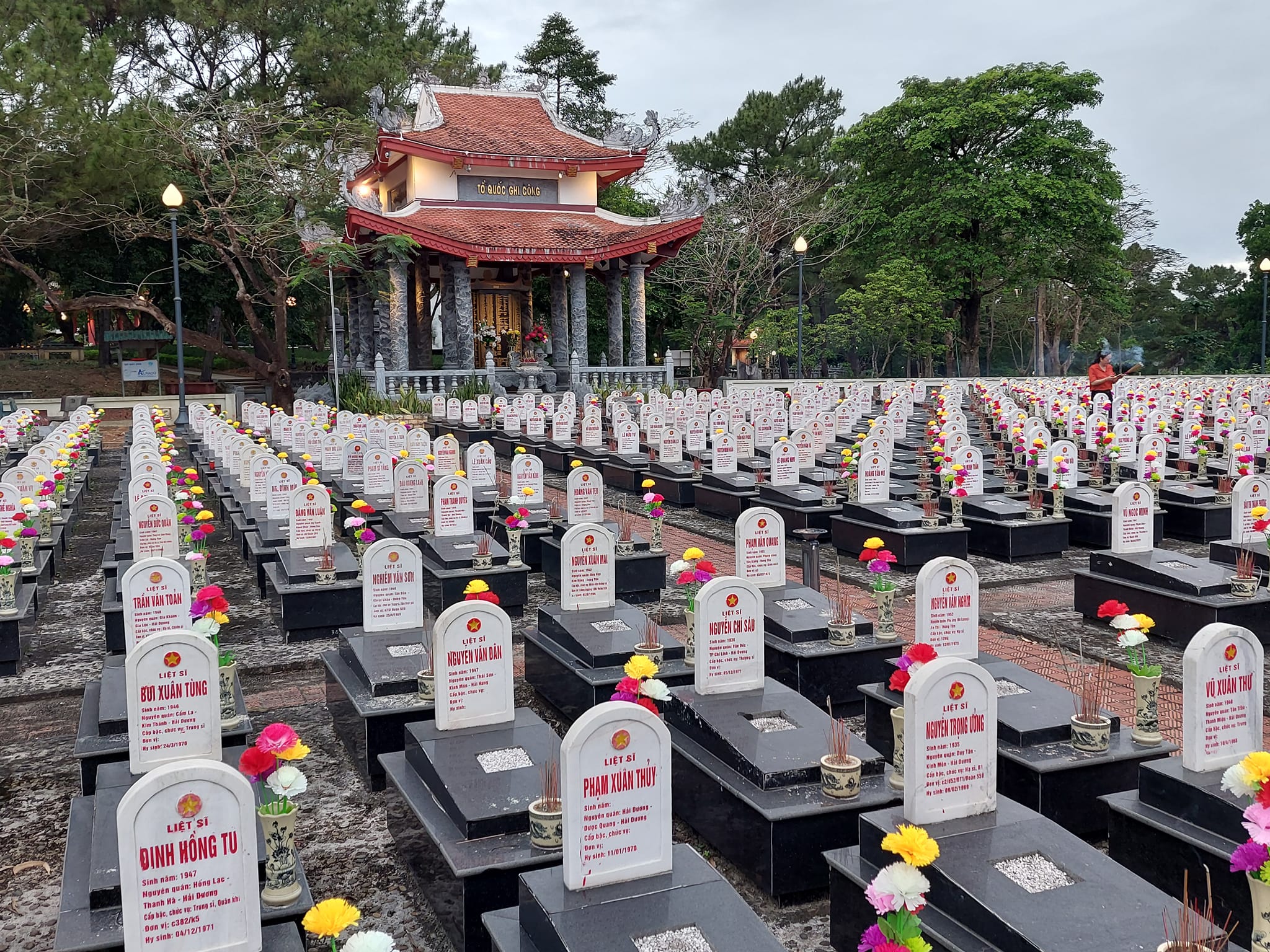 Tháng 7 về…