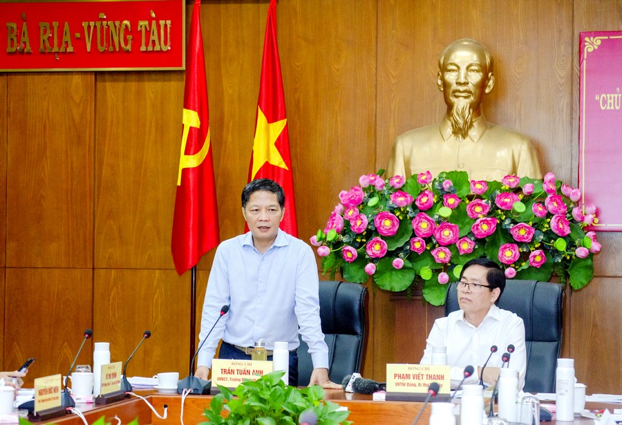 ​Bà Rịa – Vũng Tàu cần lấy công nghiệp làm động lực chủ yếu trong phát triển kinh tế - xã hội