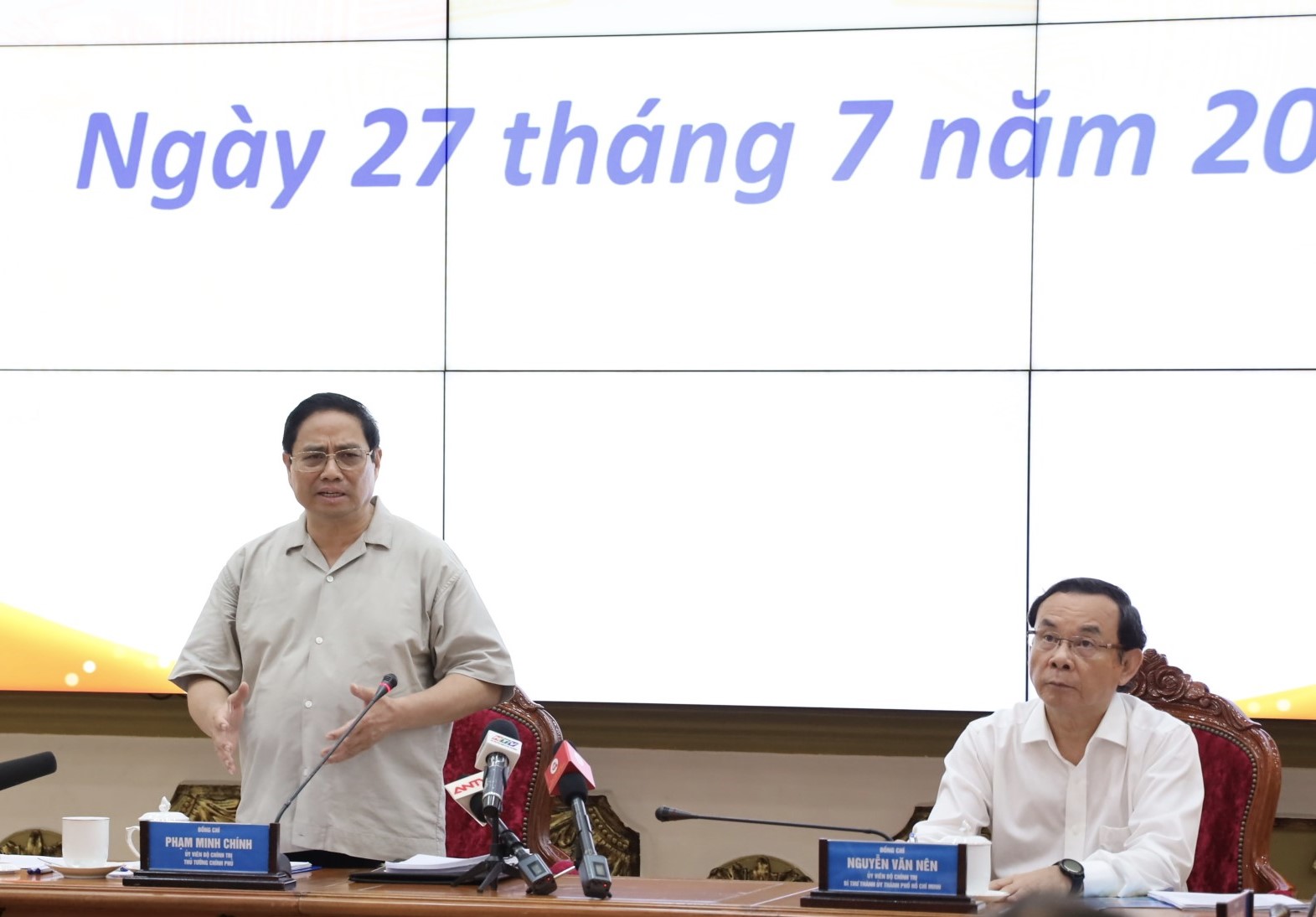 Kịp thời tháo gỡ những ách tắc cho TP Hồ Chí Minh