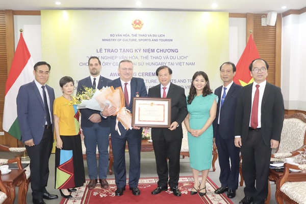 Tiếp tục đẩy mạnh hợp tác văn hóa thể thao và du lịch Việt Nam- Hungary