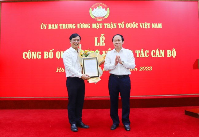 Ủy ban Trung ương MTTQ Việt Nam công bố quyết định về công tác cán bộ