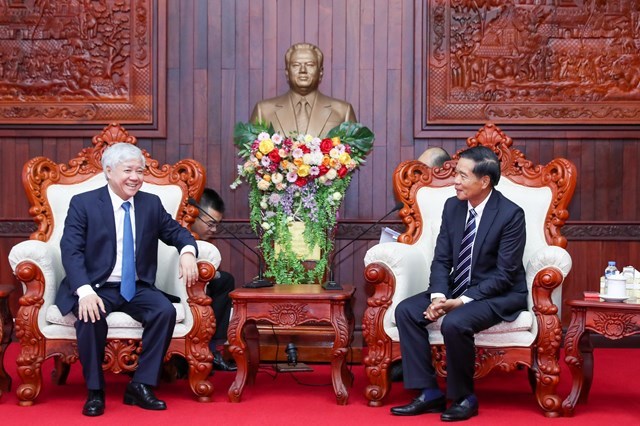 Vun đắp, gắn kết, phát triển mối quan hệ đặc biệt Lào - Việt Nam