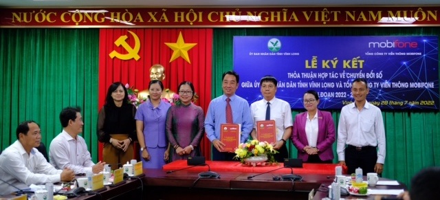 Mobifone ký kết thỏa thuận hợp tác chiến lược về chuyển đổi số với UBND tỉnh Vĩnh Long