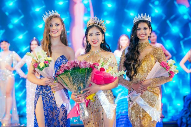 Đại diện Việt Nam giành vương miện Hoa hậu Thanh Thiếu niên Quốc tế 2022