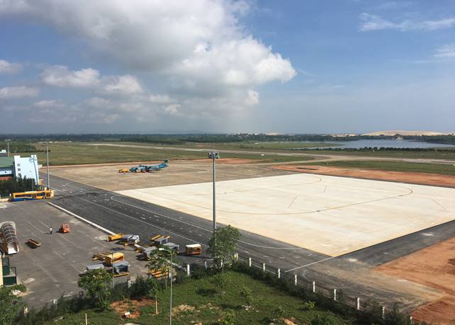 Tăng chuyến bay phục vụ phát triển du lịch Quảng Bình