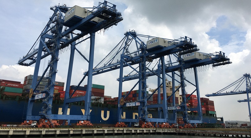 Phát triển hệ thống logistics vùng Đồng bằng sông Cửu Long