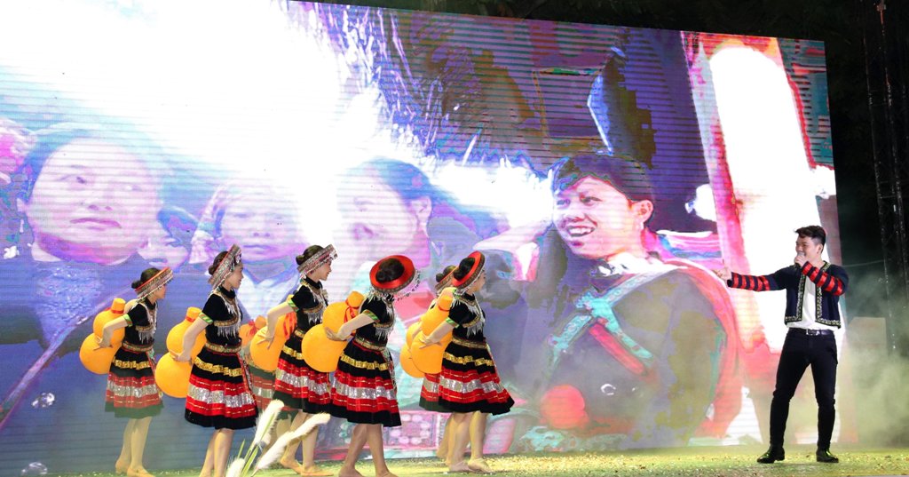 Bảo tồn giá trị văn hóa truyền thống phục vụ phát triển bền vững vùng đồng bào dân tộc thiểu số