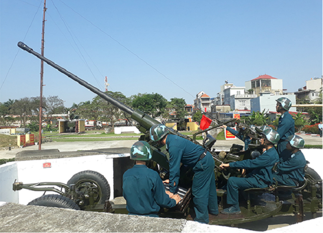 Bảo vệ bầu trời Tổ quốc trong tình hình mới