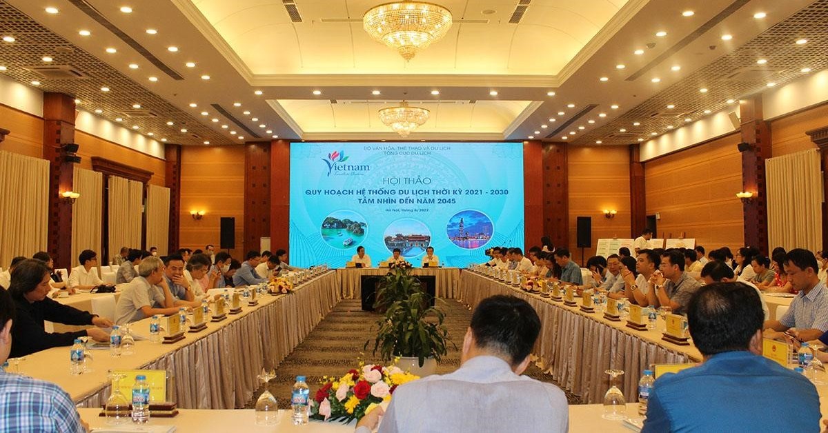 Để du lịch tương xứng vai trò một ngành kinh tế mũi nhọn