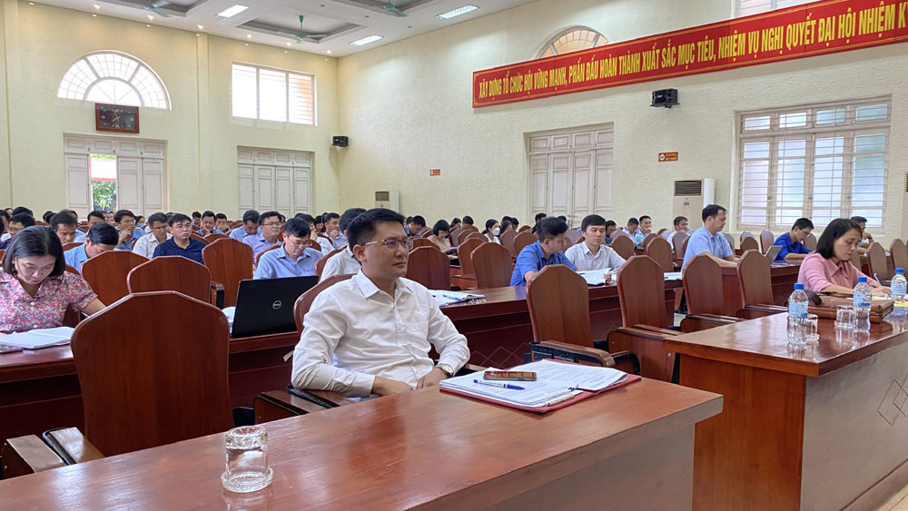Bắc Giang Bồi dưỡng nghiệp vụ công tác tổ chức xây dựng Đảng cho cán bộ, đảng viên