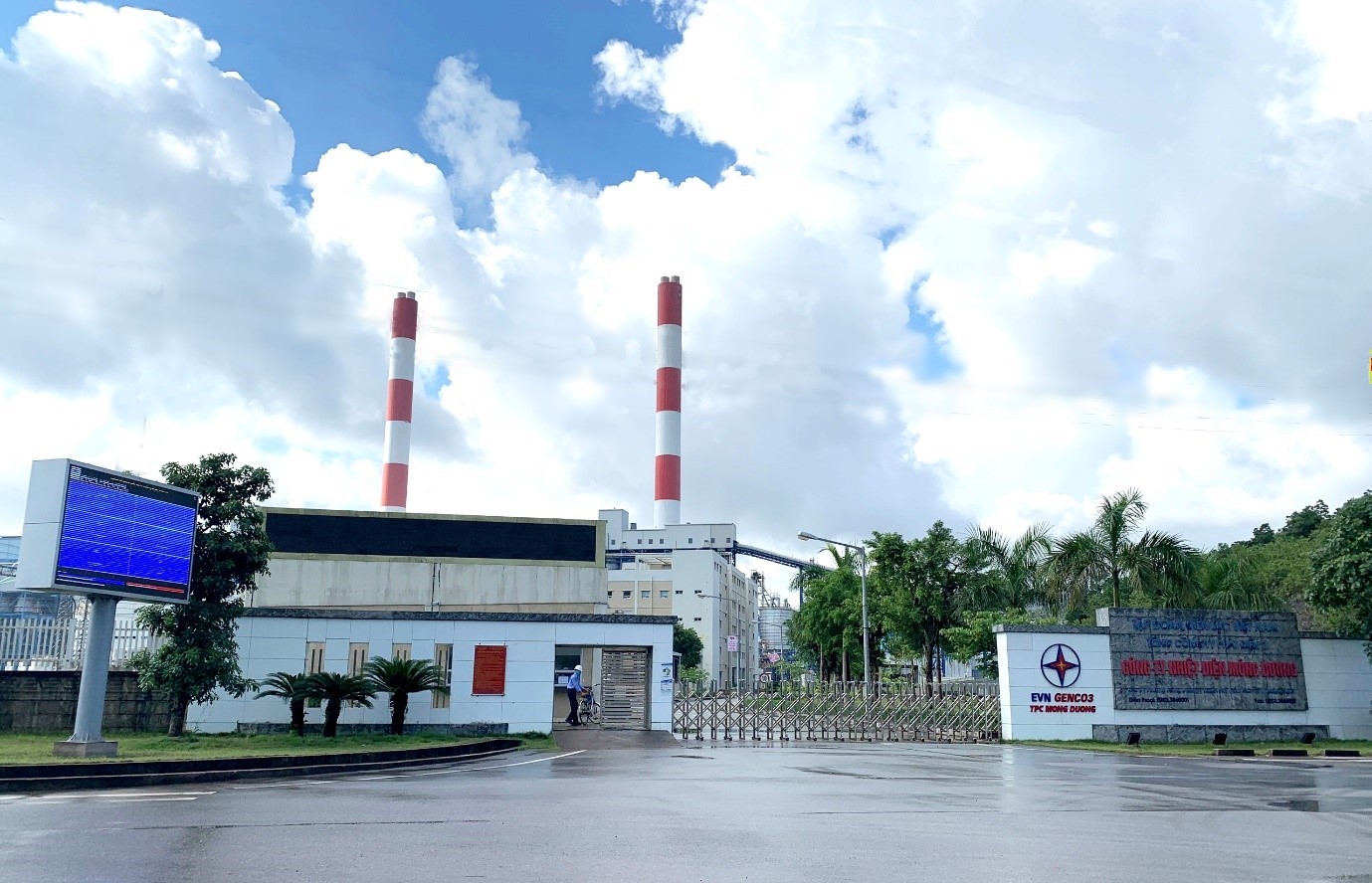 Tăng cường chuyển đổi số trong sản xuất tại Công ty Nhiệt điện Mông Dương