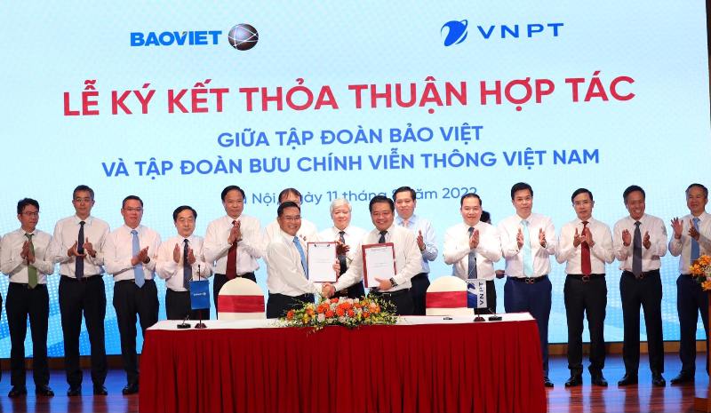 Tập đoàn Bảo Việt và Tập đoàn VNPT ký kết thỏa thuận hợp tác toàn diện