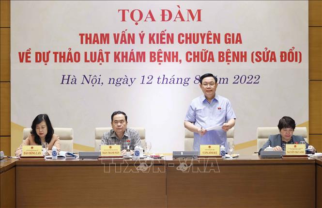Tạo hành lang pháp lý giúp cán bộ quản lý cơ sở y tế yên tâm làm chuyên môn