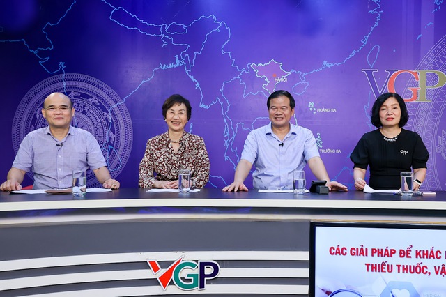 Bàn các giải pháp khắc phục tình trạng thiếu thuốc, vật tư y tế
