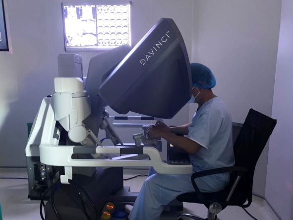 Lần đầu tiên Bệnh viện K sử dụng robot phẫu thuật điều trị ung thư thận