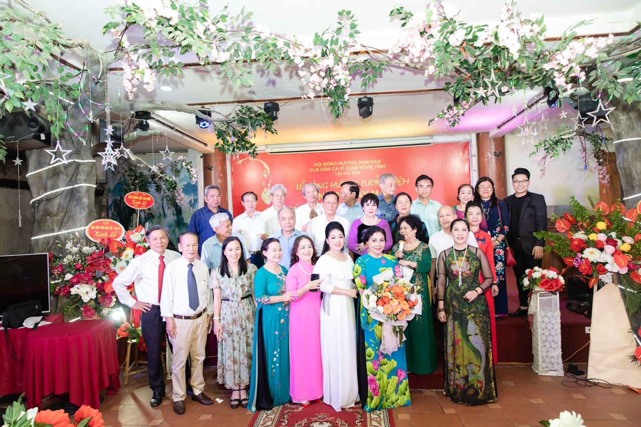 Nhớ ơn Người dâng câu hát dân ca
