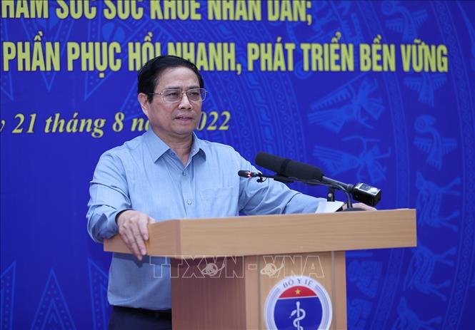 Thủ tướng Các bộ, ngành, địa phương phối hợp xử lý những vấn đề cấp bách của ngành Y tế