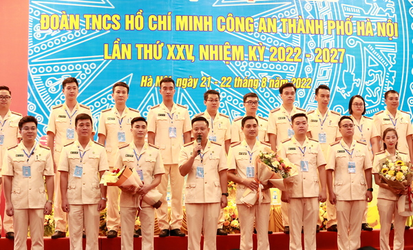 Khẳng định những đóng góp quan trọng vào bảo đảm an ninh trật tự trên địa bàn Thủ đô