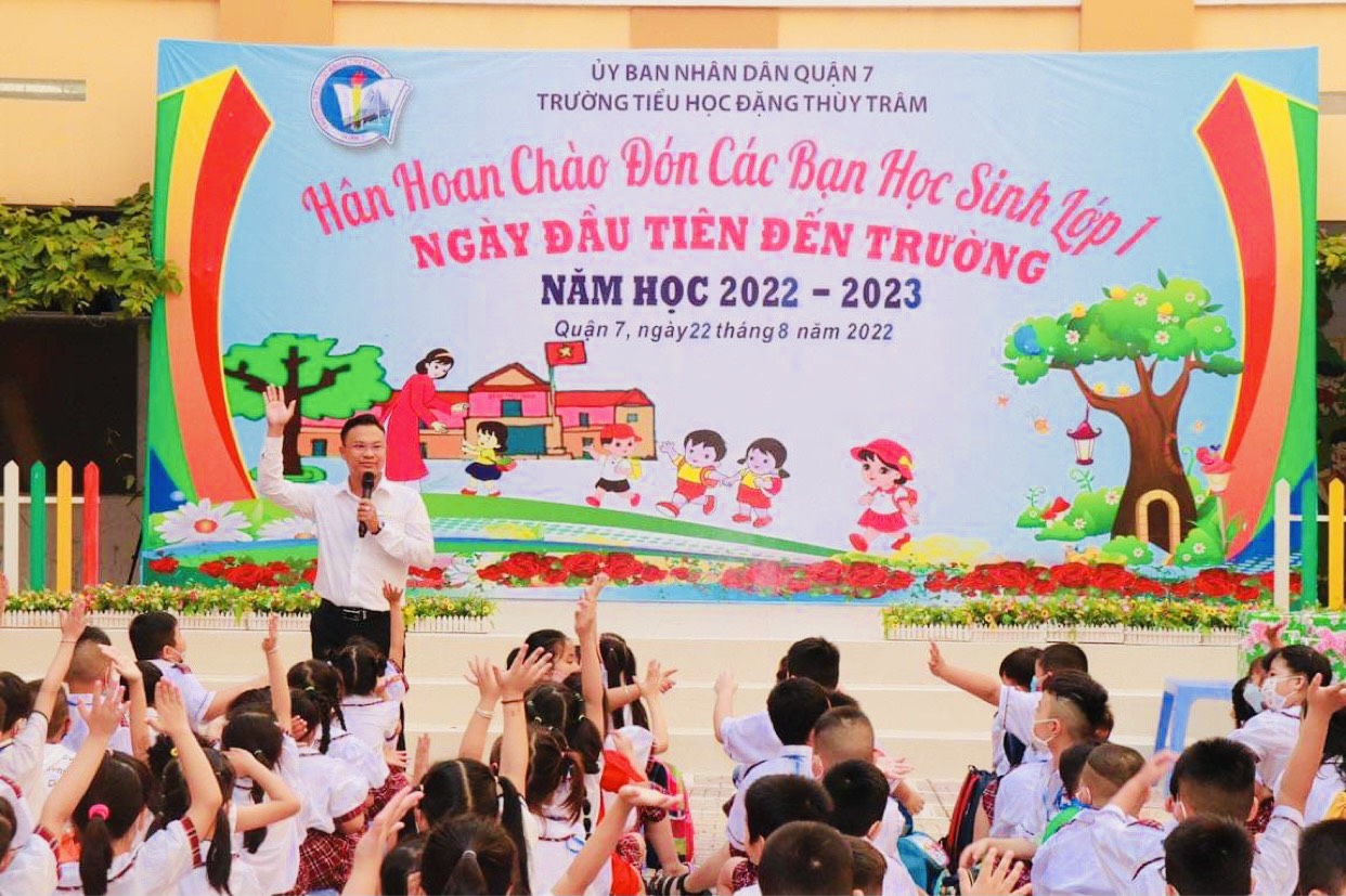 TP Hồ Chí Minh Chào đón học sinh đầu cấp tựu trường