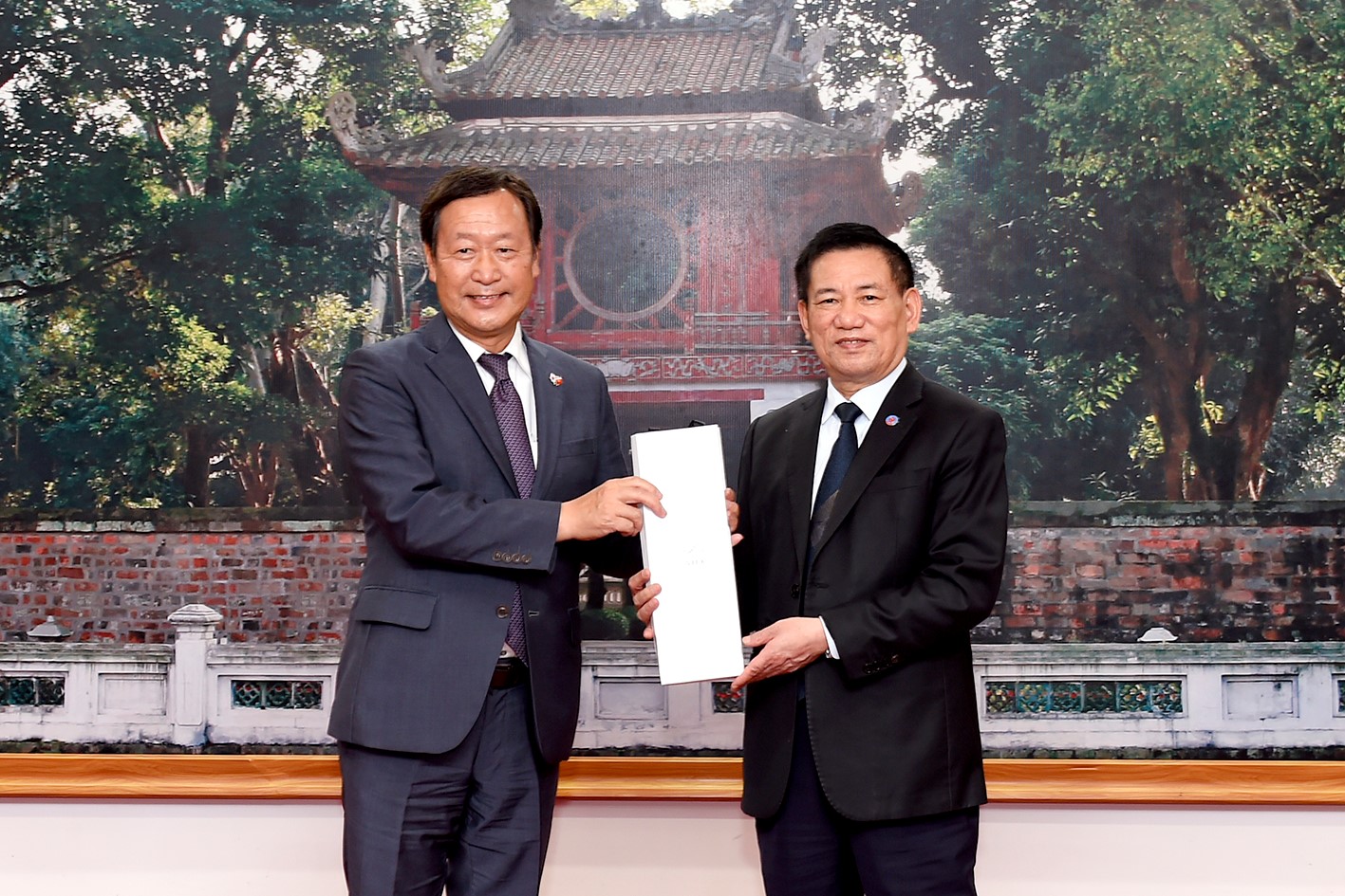 Bộ trưởng Hồ Đức Phớc tiếp Phó Chủ tịch JICA