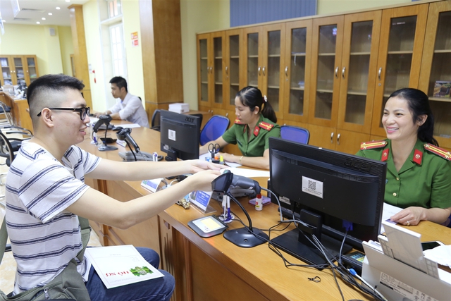 Phương án phân cấp giải quyết thủ tục hành chính thuộc phạm vi quản lý của các bộ, cơ quan ngang bộ