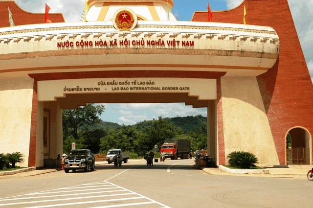 Đầu tư của Việt Nam sang Lào tăng trở lại và bền vững hơn