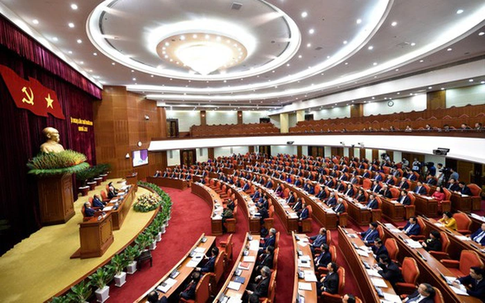 Quy định của Bộ Chính trị về phân cấp quản lý cán bộ và bổ nhiệm, giới thiệu cán bộ ứng cử