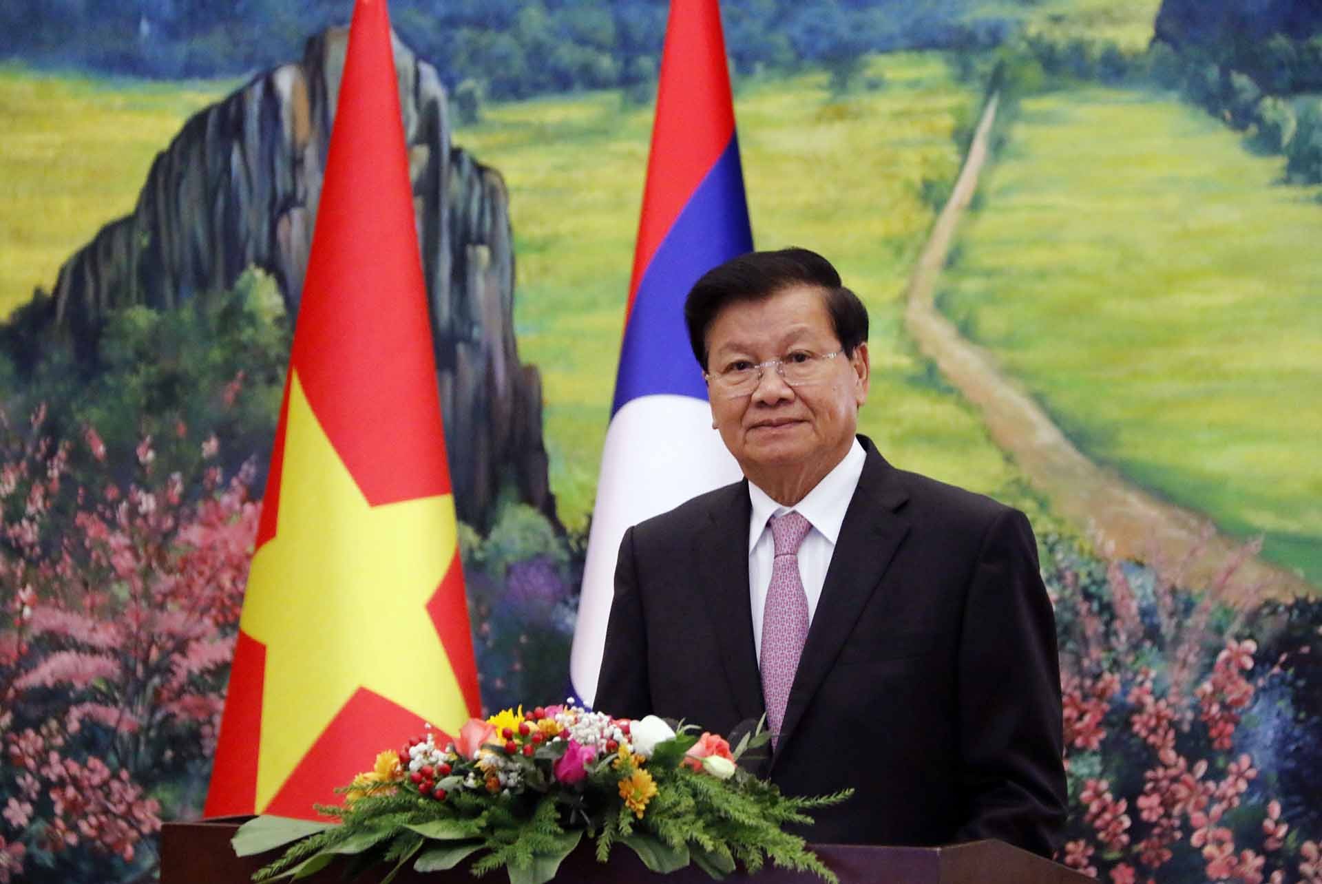 Đoàn kết và hợp tác toàn diện Lào - Việt Nam, Việt Nam - Lào mãi mãi tươi đẹp, vững bền