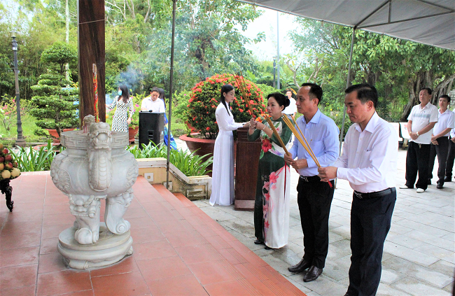 103 năm ra đời bản Dạ cổ hoài lang