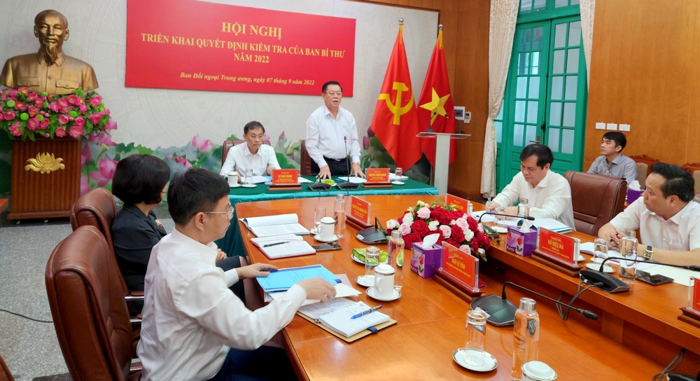 Kiểm tra việc triển khai các nghị quyết của Đảng tại Ban Đối ngoại Trung ương