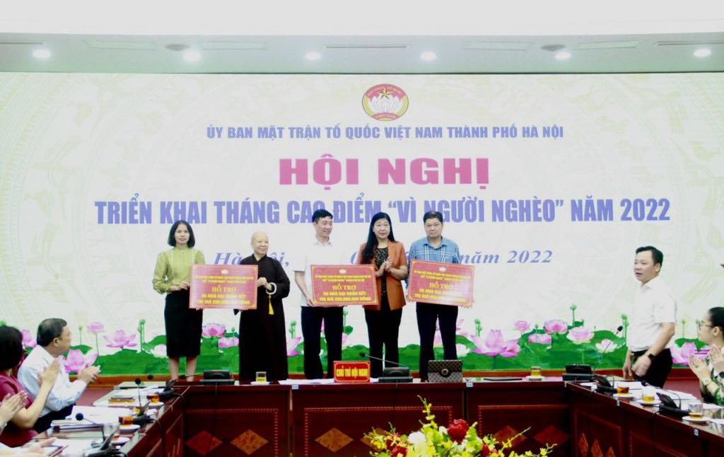 Hà Nội triển khai Tháng cao điểm Vì người nghèo năm 2022