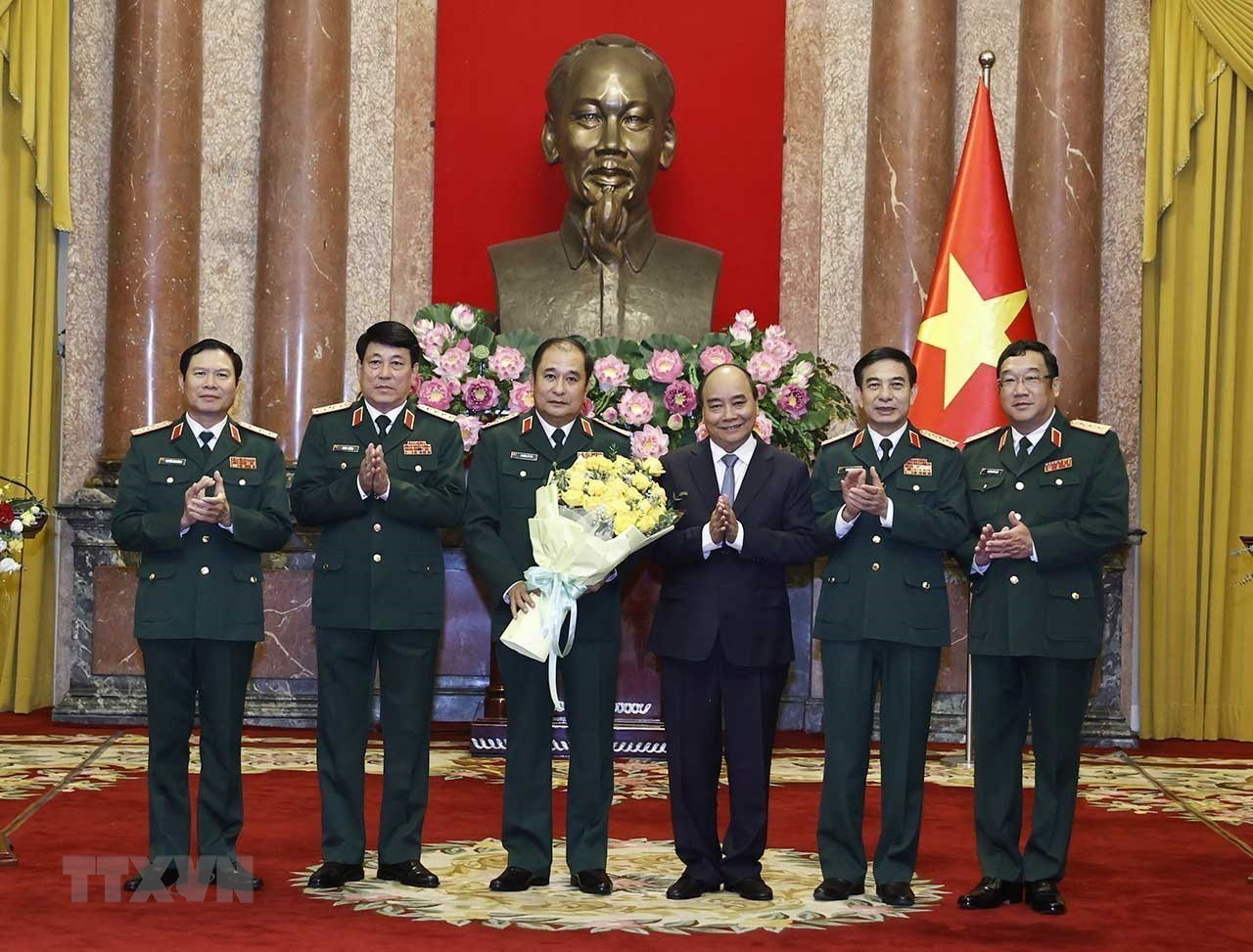 Thăng quân hàm Thượng tướng cho Phó Tổng Tham mưu trưởng QĐND Việt Nam
