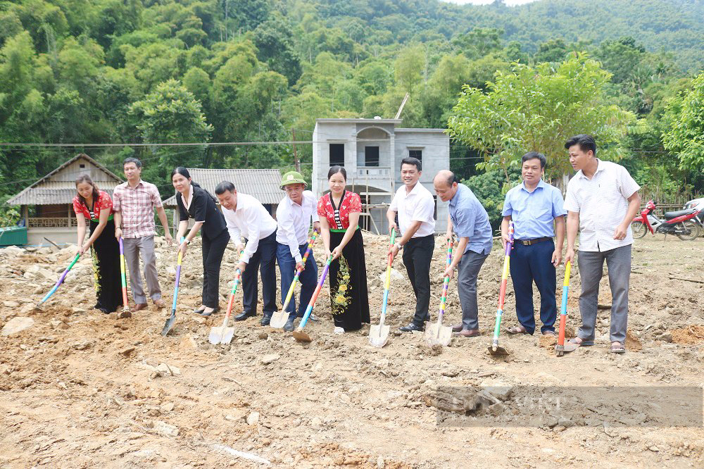 CLB Nhà báo Thanh Hoá xây điểm Trường mầm non bản Tai Giác