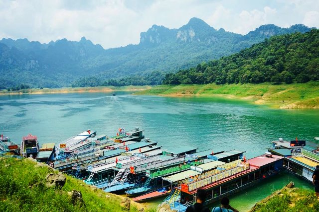 Bài 2 Phát triển du lịch sinh thái là thế mạnh đặc trưng
