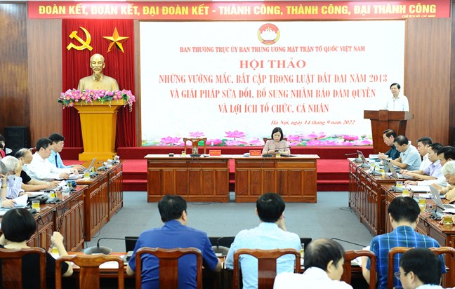 Bảo đảm quyền và lợi ích tổ chức, cá nhân trong Luật Đất đai