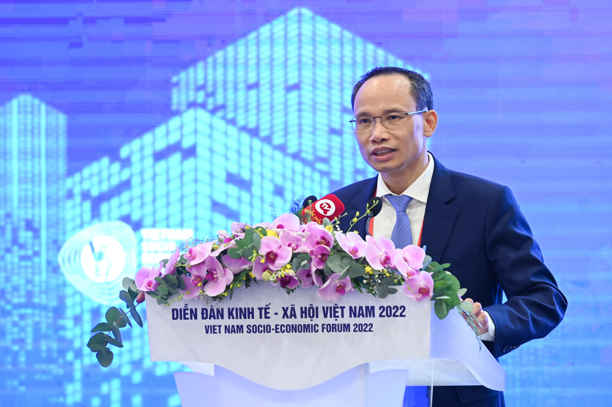 Nâng cao sức chống chịu nền kinh tế theo Nghị quyết Đại hội XIII của Đảng