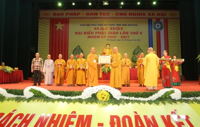 Tôn giáo phát triển cần gắn với quản lý Nhà nước