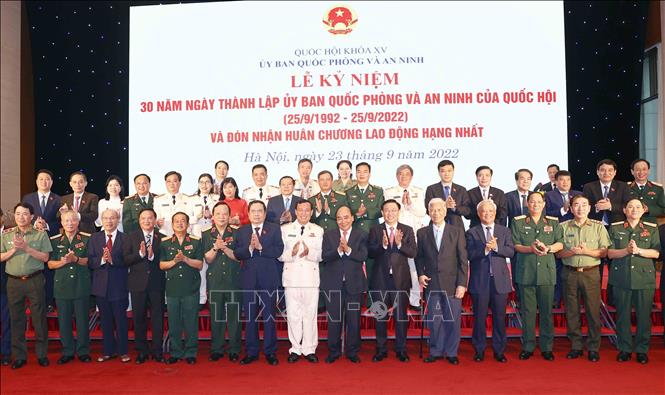 Nâng cao chất lượng thẩm tra, giám sát các vấn đề chiến lược quốc phòng, an ninh