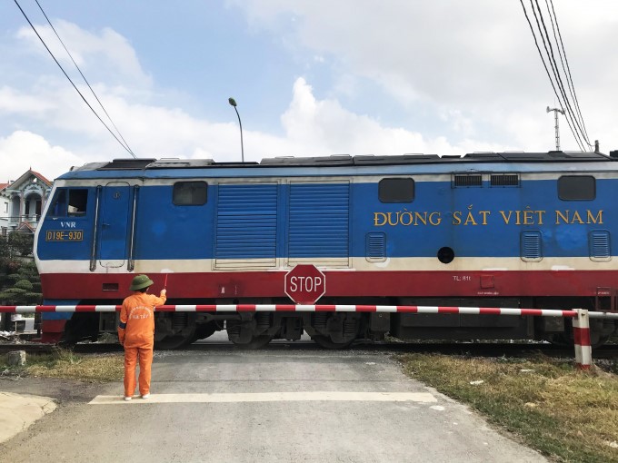 Nỗ lực đảm bảo an toàn tại các vị trí đường sắt được giao