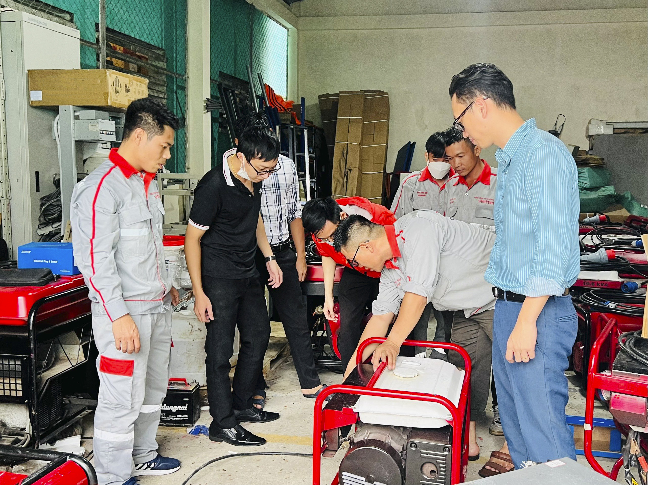 Ứng phó bão số 4 Viettel thành lập trung tâm điều hành mạng lưới dã chiến tại 11 địa phương