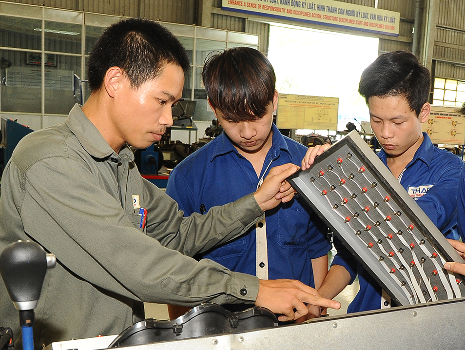 Tiến độ cổ phần hóa vẫn chậm