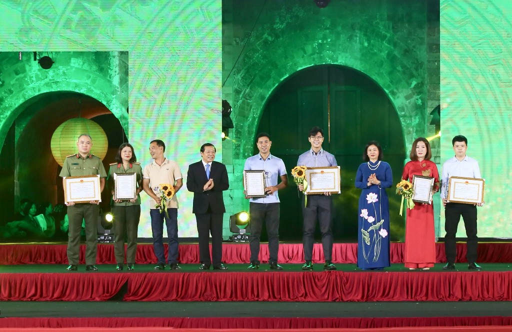 33 tác phẩm đoạt Giải báo chí về phát triển văn hóa và xây dựng người Hà Nội thanh lịch, văn minh