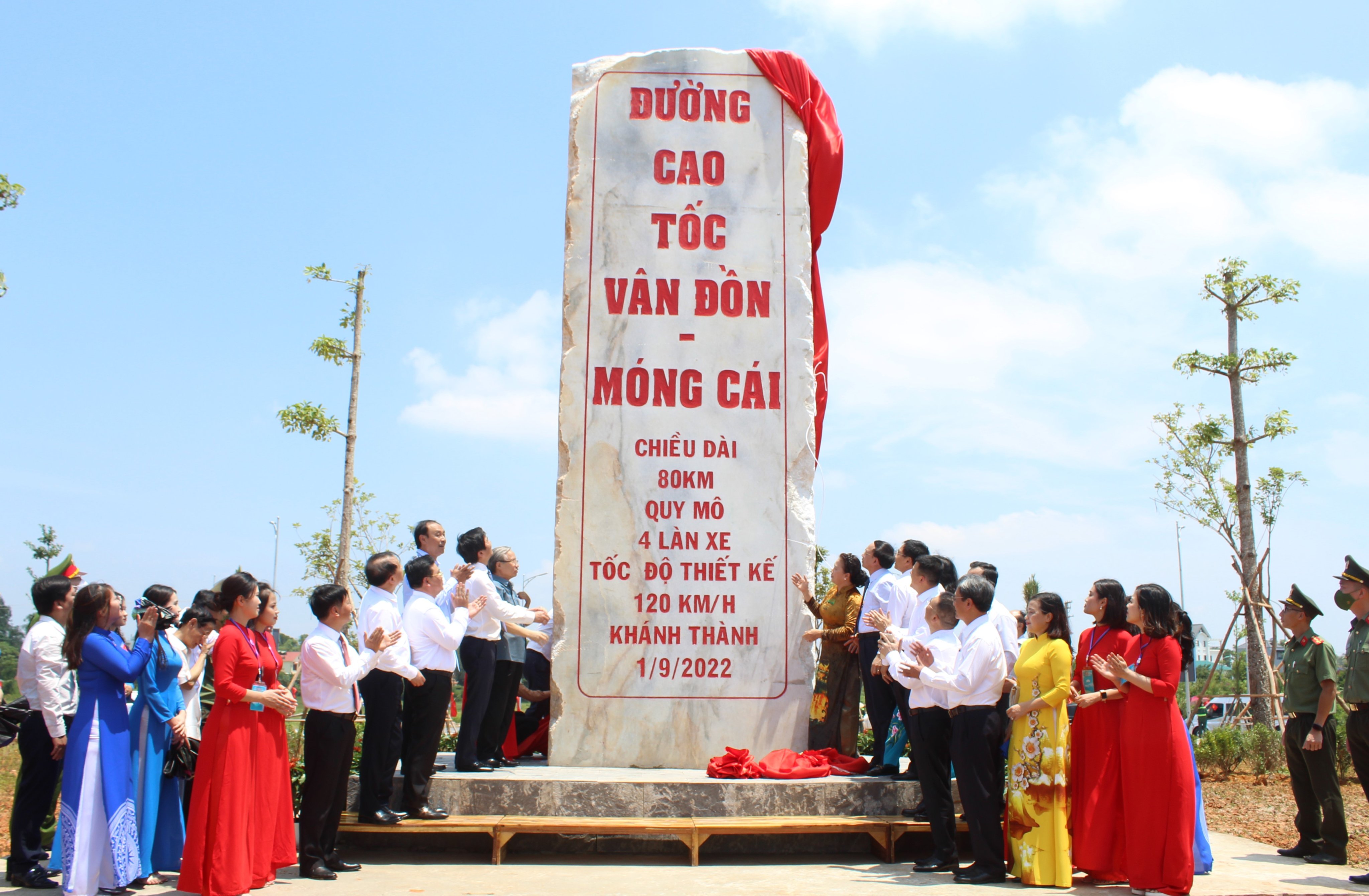 Thành phố Móng Cái dấu ấn chặng đường 6 tháng đầu năm 2022