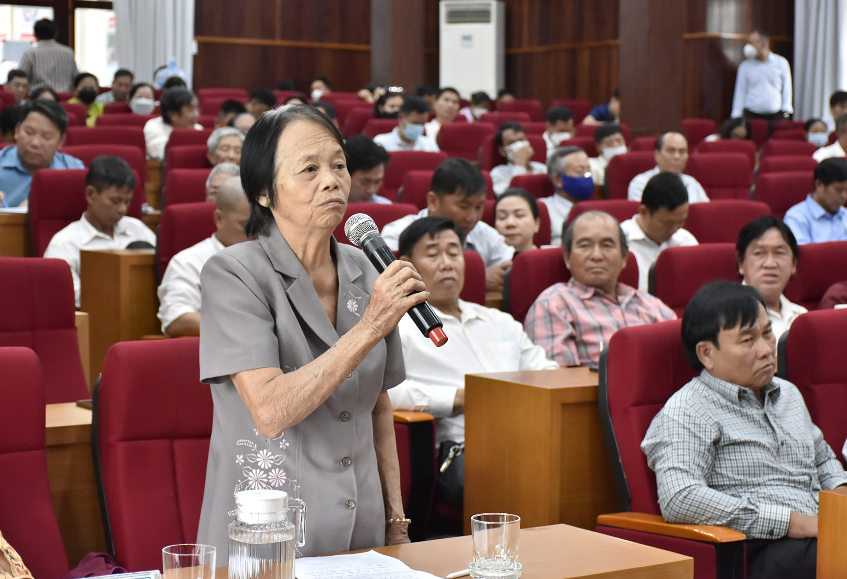 Bà Rịa- Vũng Tàu Cử tri kiến nghị các vấn đề dân sinh