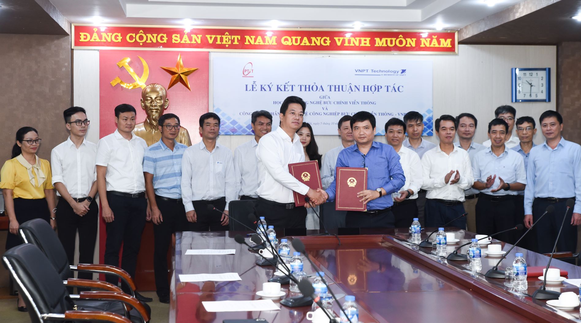 VNPT Technology hợp tác với PTIT về đào tạo và việc làm