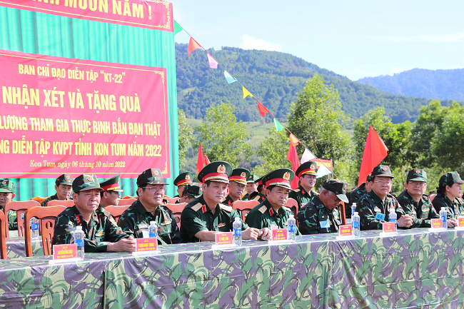 Kon Tum Hơn 1 000 cán bộ, chiến sĩ tham gia diễn tập thực binh bắn đạn thật