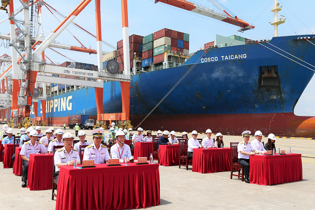Tân Cảng đón tuyến dịch vụ AAC