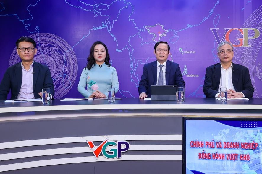 Chính phủ và doanh nghiệp Đồng hành vượt khó
