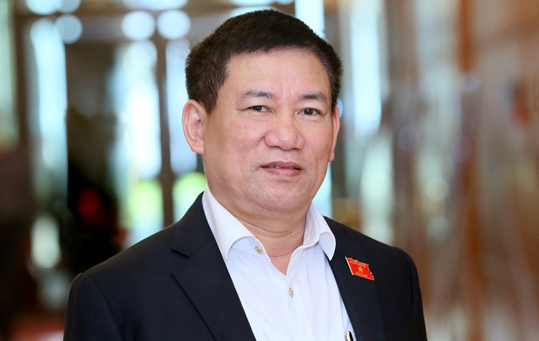 Bộ Tài chính đang tích cực giám sát, đảm bảo quyền lợi cho các nhà đầu tư
